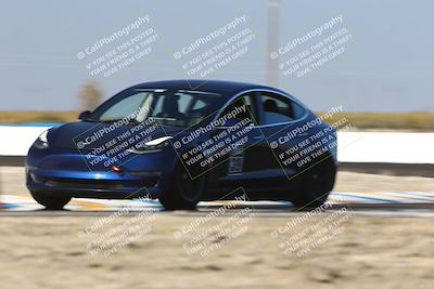 media/Nov-08-2025-Speed Ventures (Sat) [[1c7a6332f5]]/TC B/Session 3 (Turn 1)/